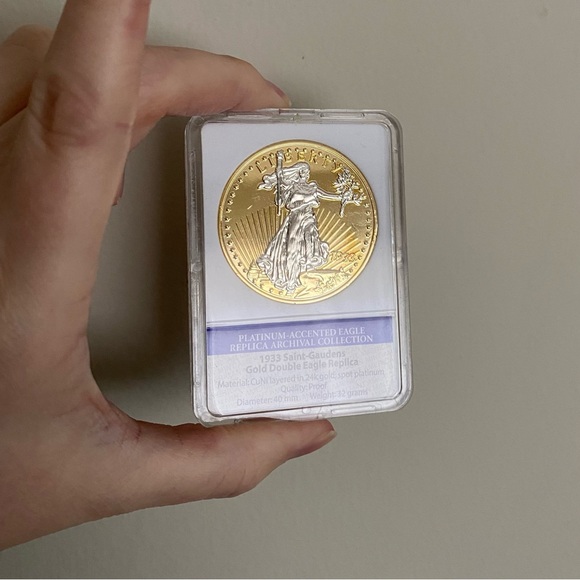 1933 Saint-Gaudens Gold Double Eagle Platinum-Accented Replica Archival Collec - Picture 3 of 16